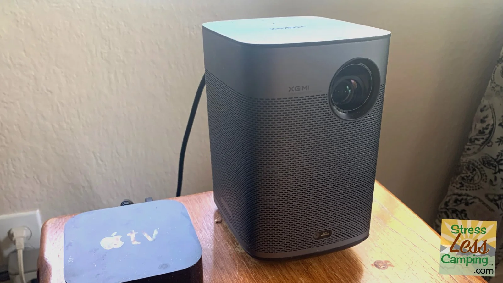Long-term review of the XGimi Halo+ portable battery-powered